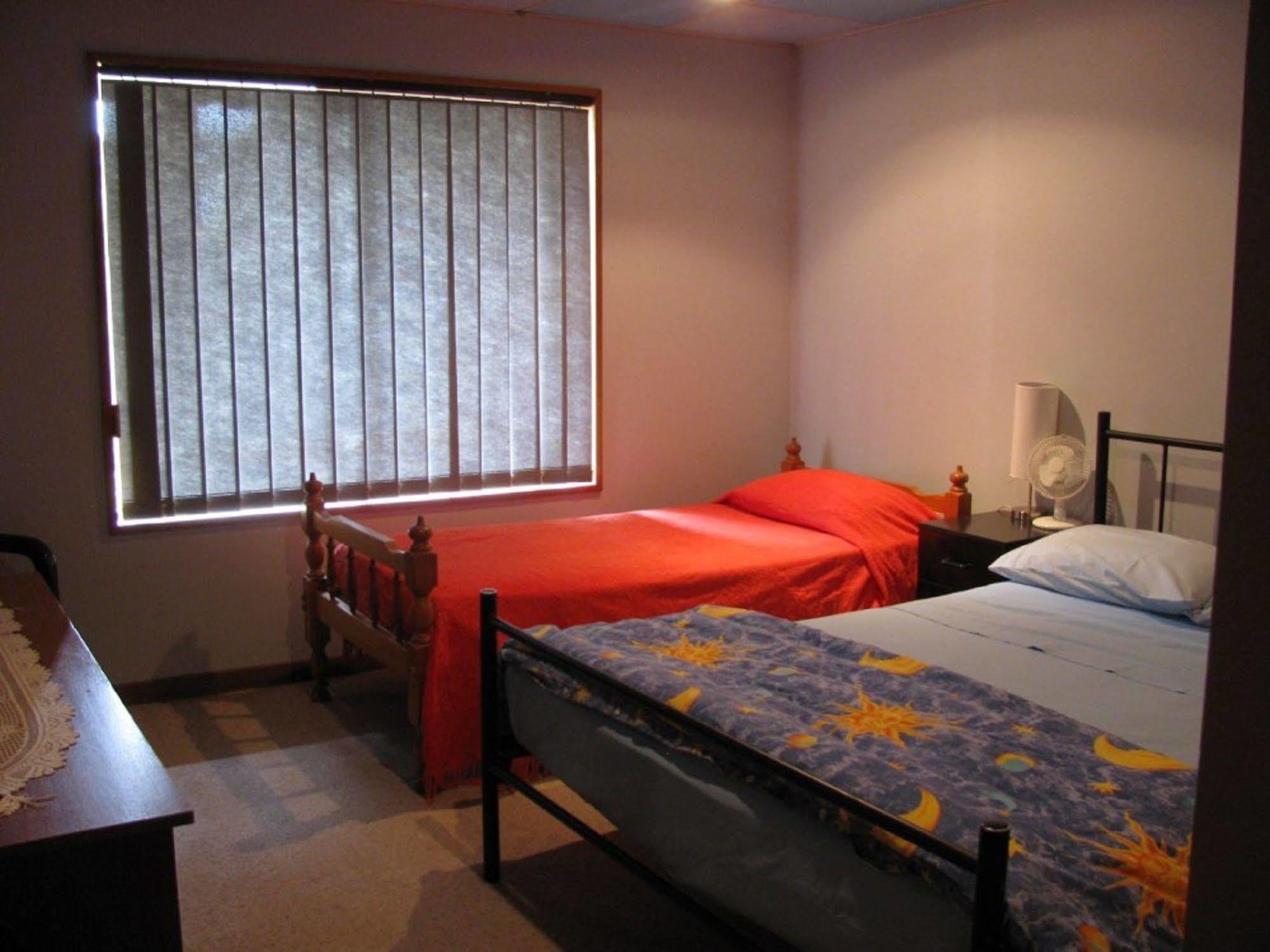 Kathys Place Bed And Breakfast Alice Springs Exterior foto